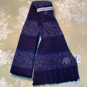 Aeropostale knit scarf